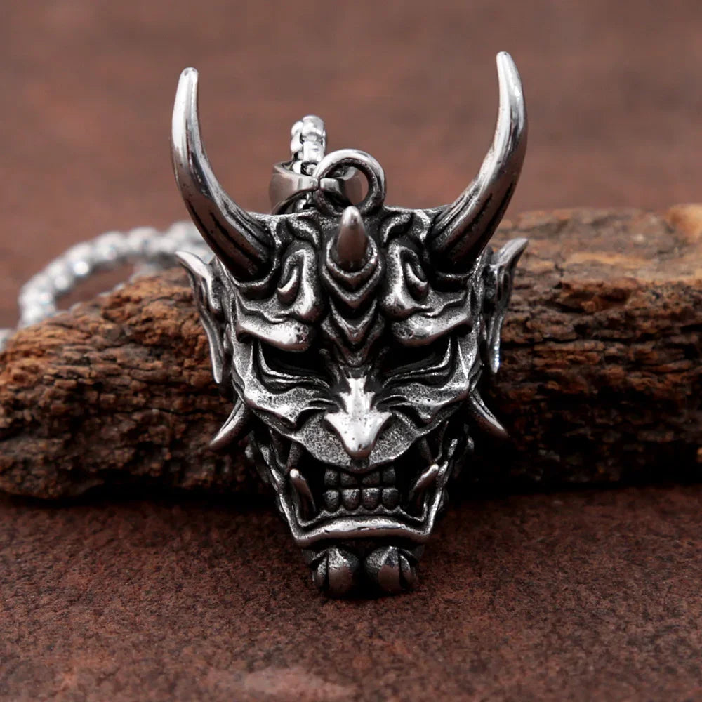 Gothic Stainless Steel Fang Demon Mask Pendant Necklace Retro Punk Style Biker Monster Skull Necklace Men Chain Jewelry Gift