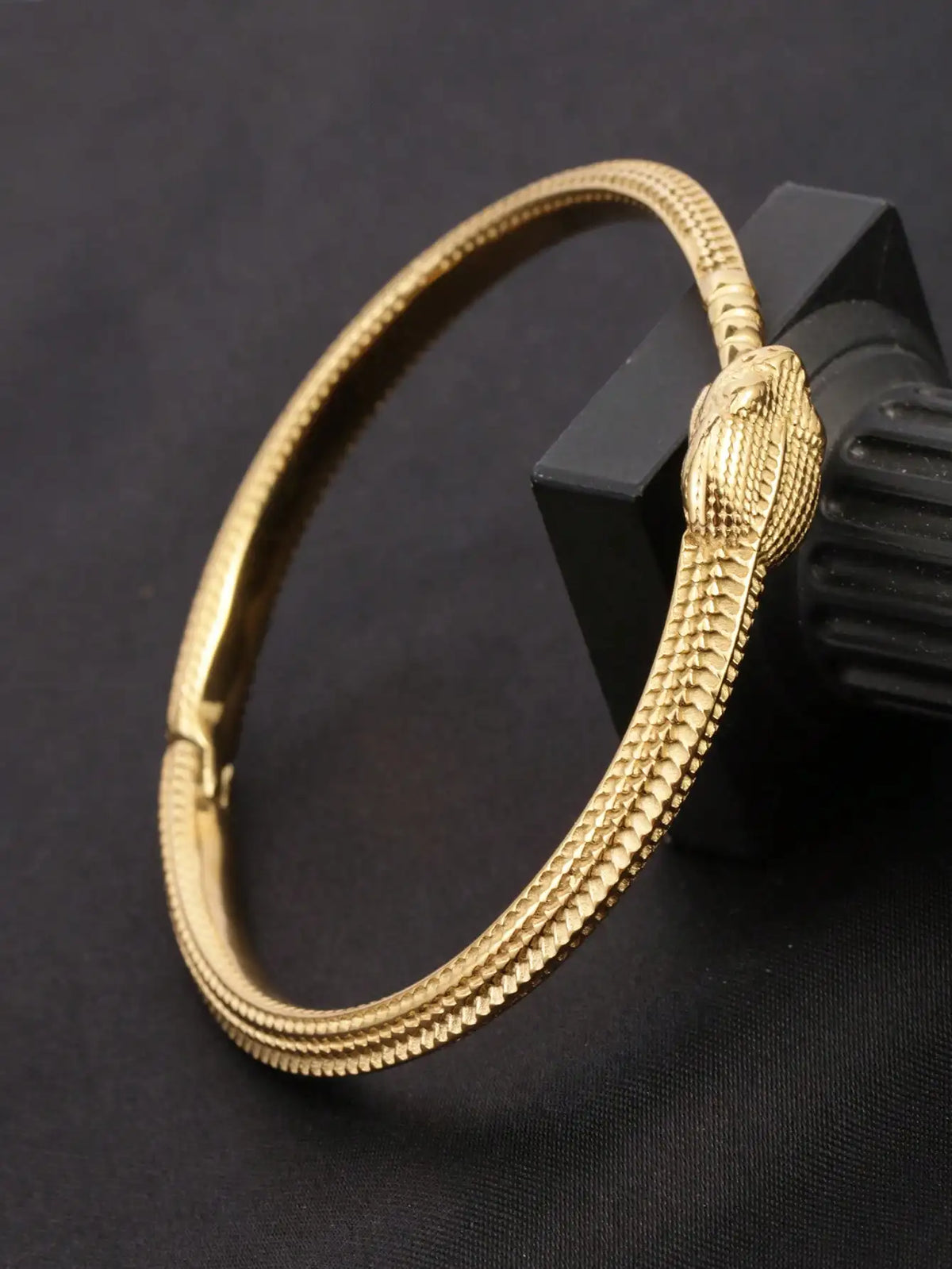 Vintage Snake Bracelet 61mm — Gold-Tone, Stainless Steel