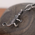 Creative Small Size Crocodile Necklace for Men Women Popular Stainless Steel Animal Pendant Fashion Charm Jewelry Gift Wholesale