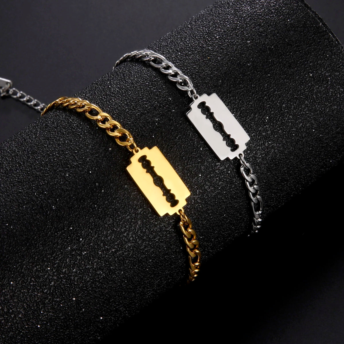 Razor Blade Figaro Chain Bracelet for Men — Stainless Steel