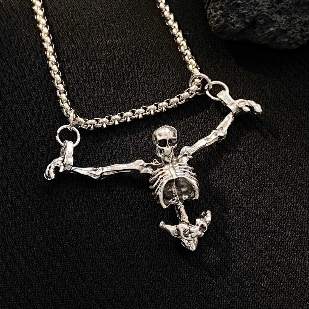 Charm Gothic Men Necklace Hip Hop Exaggerated Skull Head Pendent Choker Sweater Chain Clavicle Chain Women
