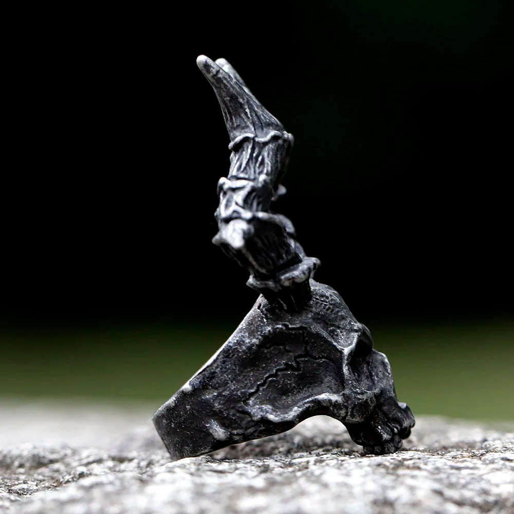 2023 new Vintage Gothic Steel Skull Rings Man Punk Rock Men Ring Heavy Sugar Skull Ring Mens Mandala Accessories free