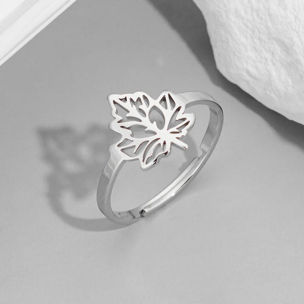 Stainless Steel Necklace For Women Man Maple Leaf Choker Pendant Chain Necklaces Engagement Jewelry korean Fashion NEW