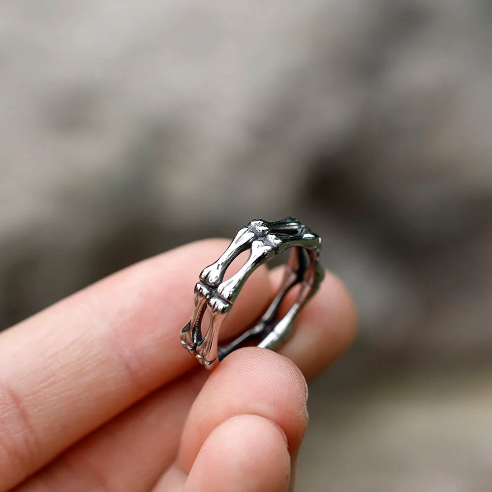 2022 NEW Men's 316L stainless-steel rings Simple Gothic Skull Punk ring for women fashion Jewelry Gifts free shipping