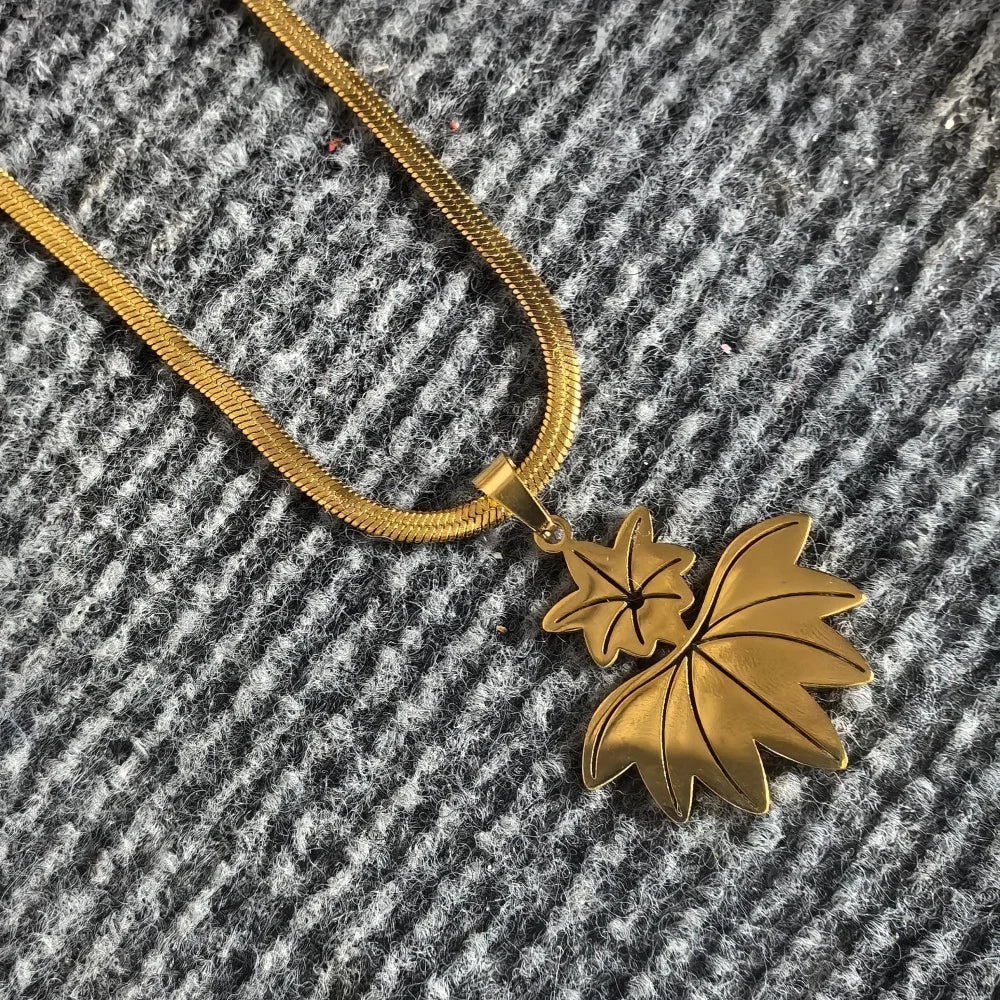 Stainless Steel Necklace For Women Man Maple Leaf Choker Pendant Chain Necklaces Engagement Jewelry korean Fashion NEW
