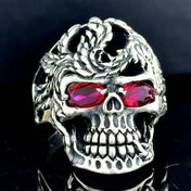 Red Zircon Inlaid Skull Shape Ring — Zinc Alloy