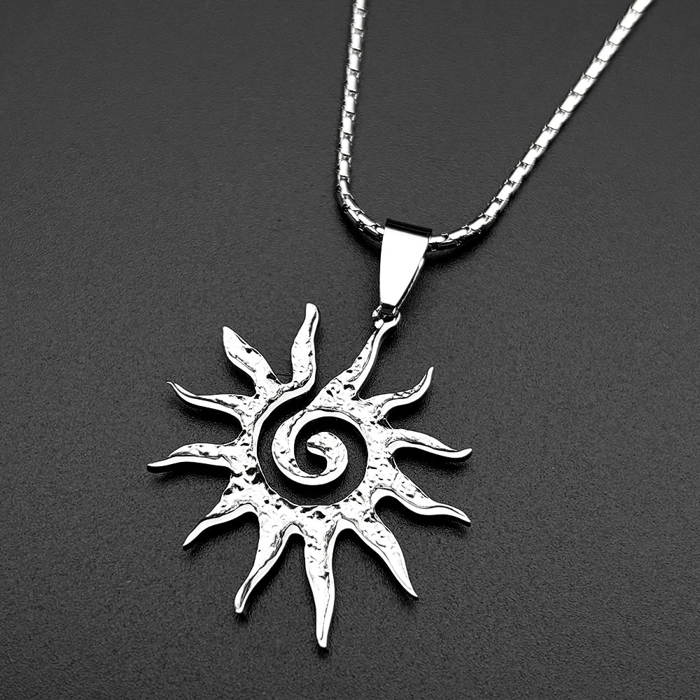 Vintage Spiral Sun Pendant Necklace — Silver