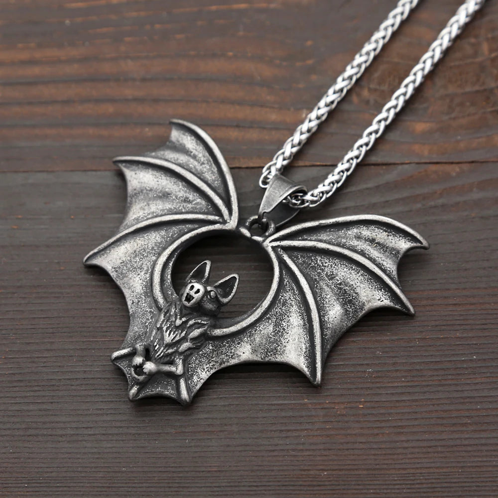 Vintage Biker 316L Stainless Steel 3D Bat Pendant For Men Boys Punk Hip Hop Animal Necklaces Creative Jewelry Gifts