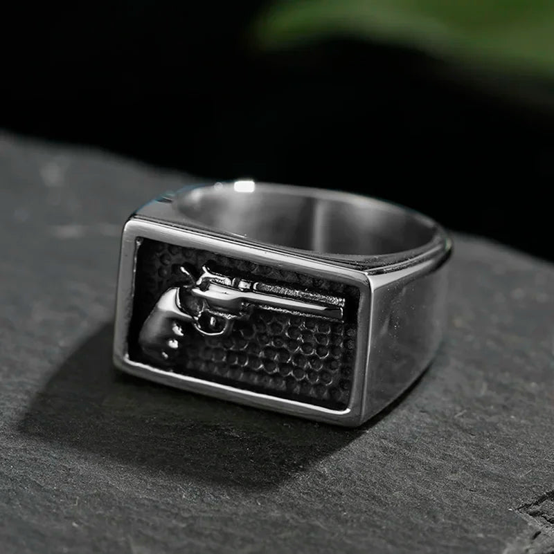 Vintage Guns Cowboy Ring — Stainless Steel