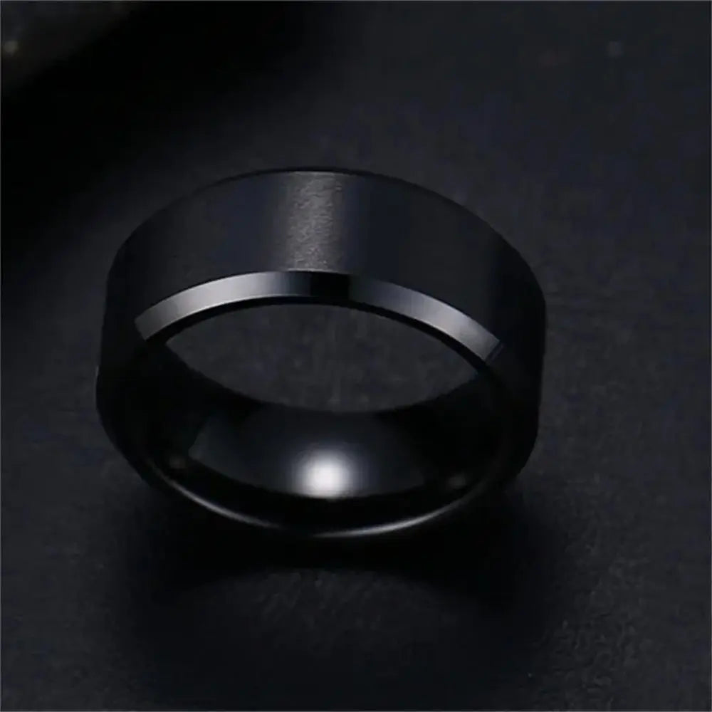 New Fashion Charm Jewelry Ring for Men Women Stainless Steel Black Rings Wedding Engagement Band Quality Matte Male