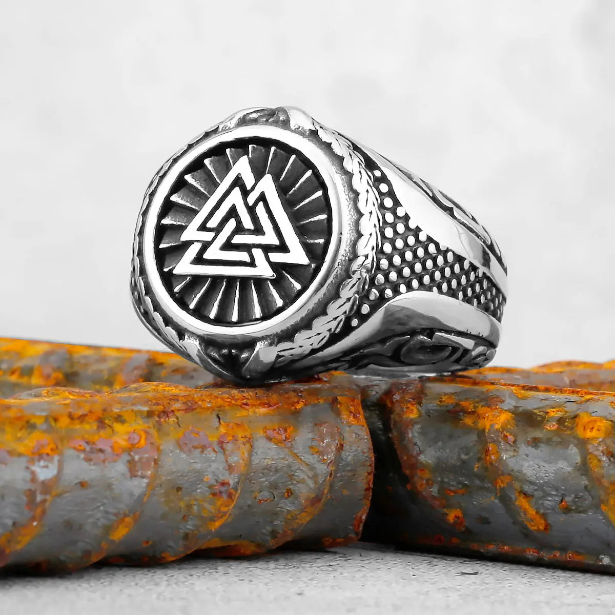 Vintage Stainless Steel Viking Amulet Ring Norse Compass Runes Men and Women Rings Teens Multi Style Jewelry Boyfriend