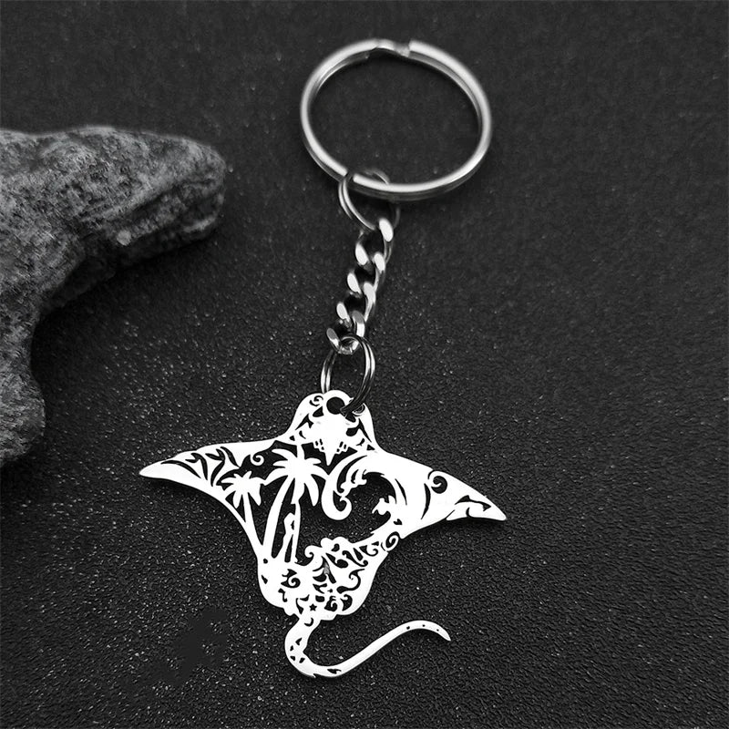 Manta Ray Gold Pendant Necklace