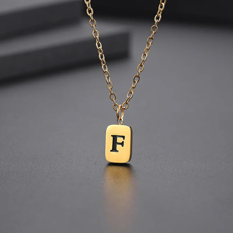 Letter Pendant Square Chain — Gold