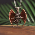 Retro Compass Warrior Head Demon Warrior Pendant Benno Necklace Men's Locomotive Gothic Jewelry Necklace