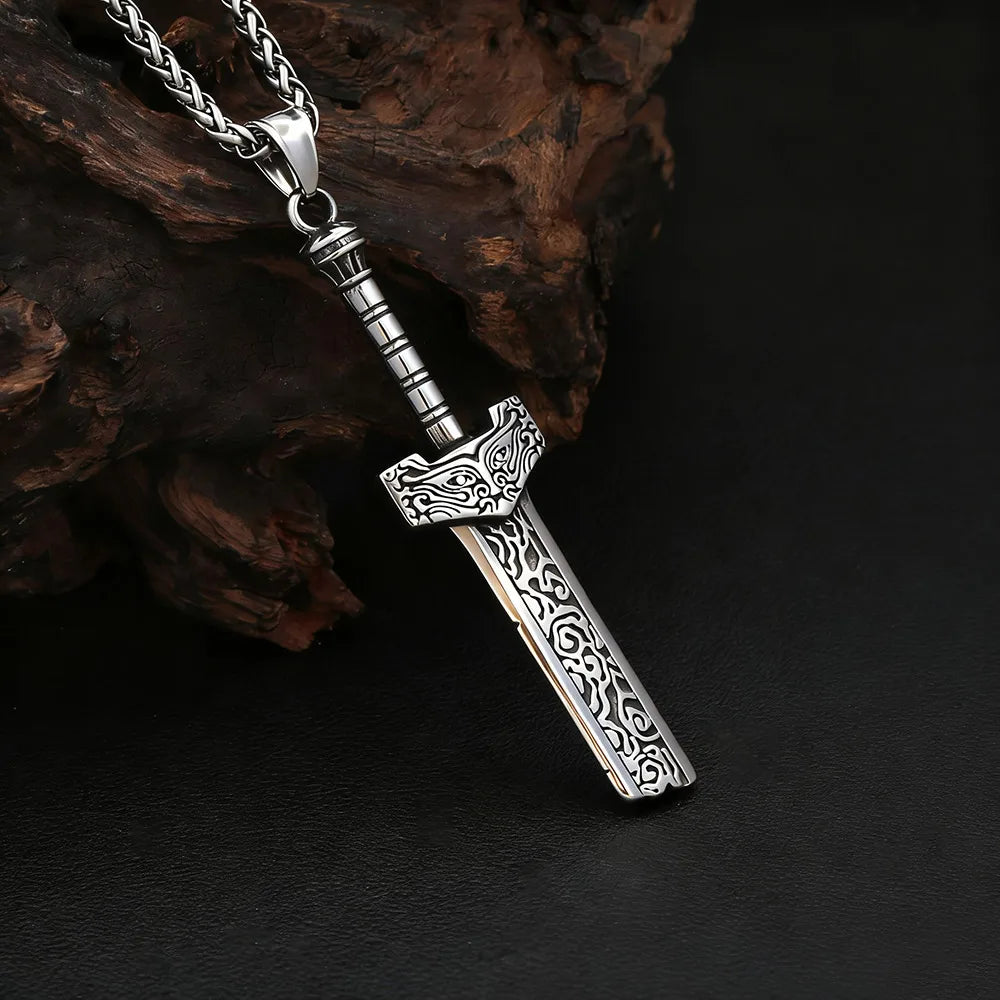 Distressed Cloud Pattern Broken Blade Stainless Steel Pendant Necklace Unisex Retro Punk Fantasy Warrior Accessory Fashion Gift