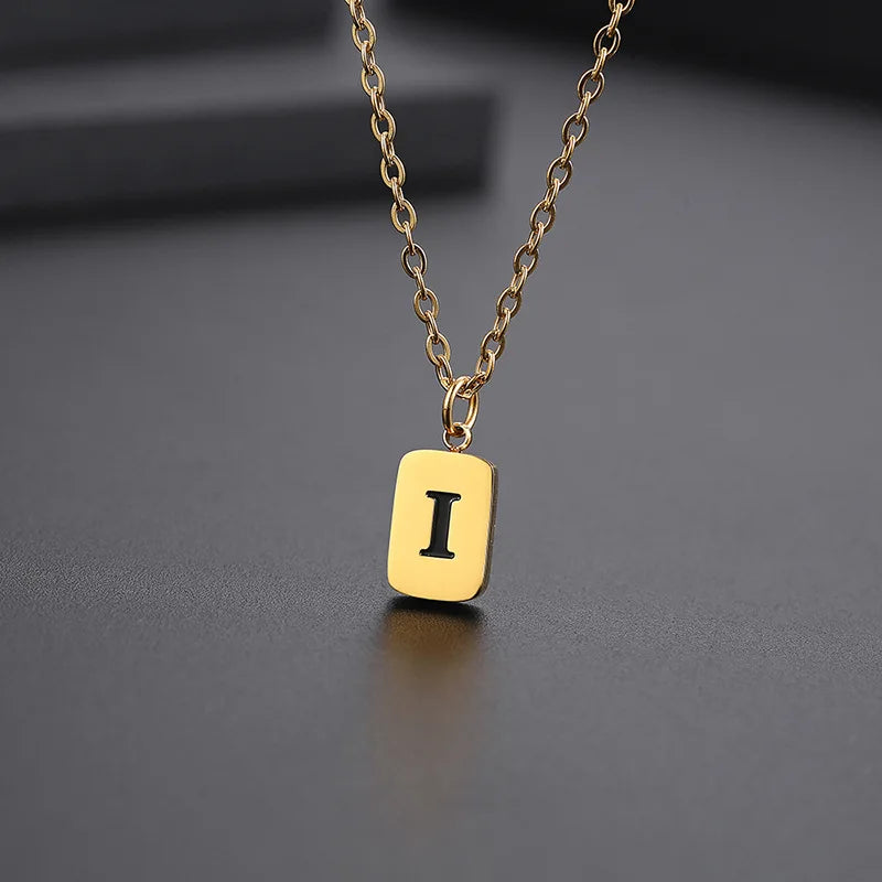 Letter Pendant Square Chain — Gold