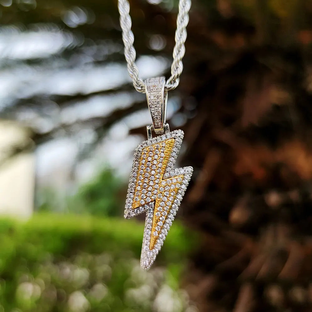 Alinoya Hip Hop Men Fashion Lightning Pendant Wholesale Jewelry Using High Quality CZ Cubic Zirconia Necklace